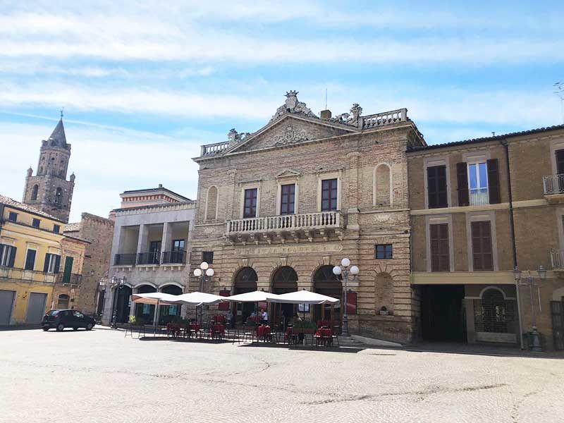 アブルッツォ州 アトリ Atri ちっちゃな可愛い街 イタリアに住んだネギ アブルッツォ州 アトリ Atri ちっちゃな可愛い街 イタリアに住んだネギ